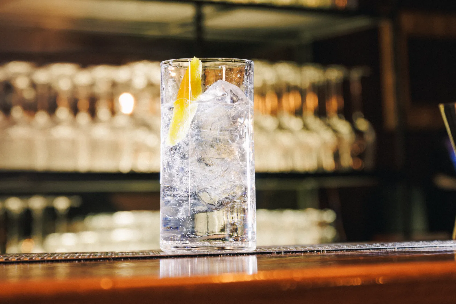 The perfect Gin & Tonic – the optimal mixer for Arete Puro gin